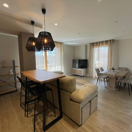 El Roble 9 Apartment อัสตอร์กา ภายนอก รูปภาพ