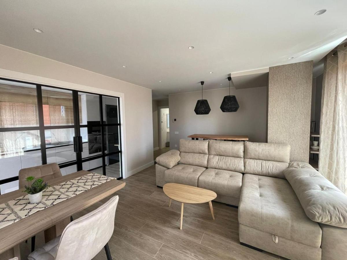 El Roble 9 Apartment อัสตอร์กา ภายนอก รูปภาพ