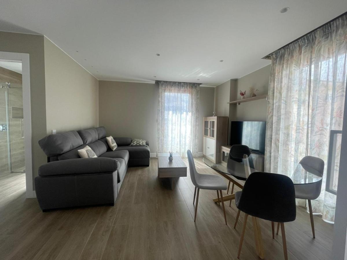 El Roble 9 Apartment อัสตอร์กา ภายนอก รูปภาพ
