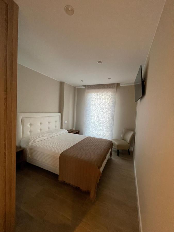 El Roble 9 Apartment อัสตอร์กา ภายนอก รูปภาพ