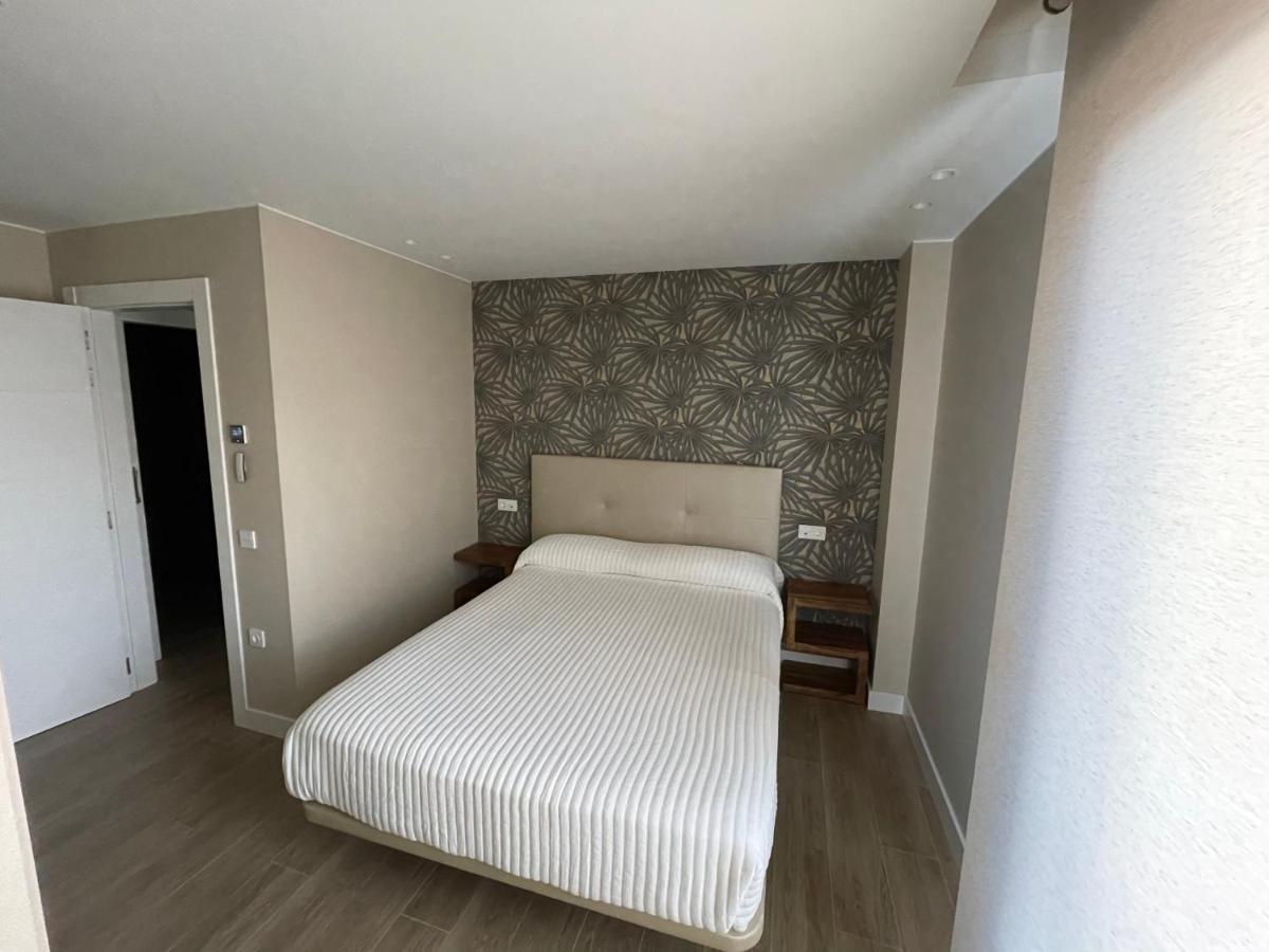 El Roble 9 Apartment อัสตอร์กา ภายนอก รูปภาพ