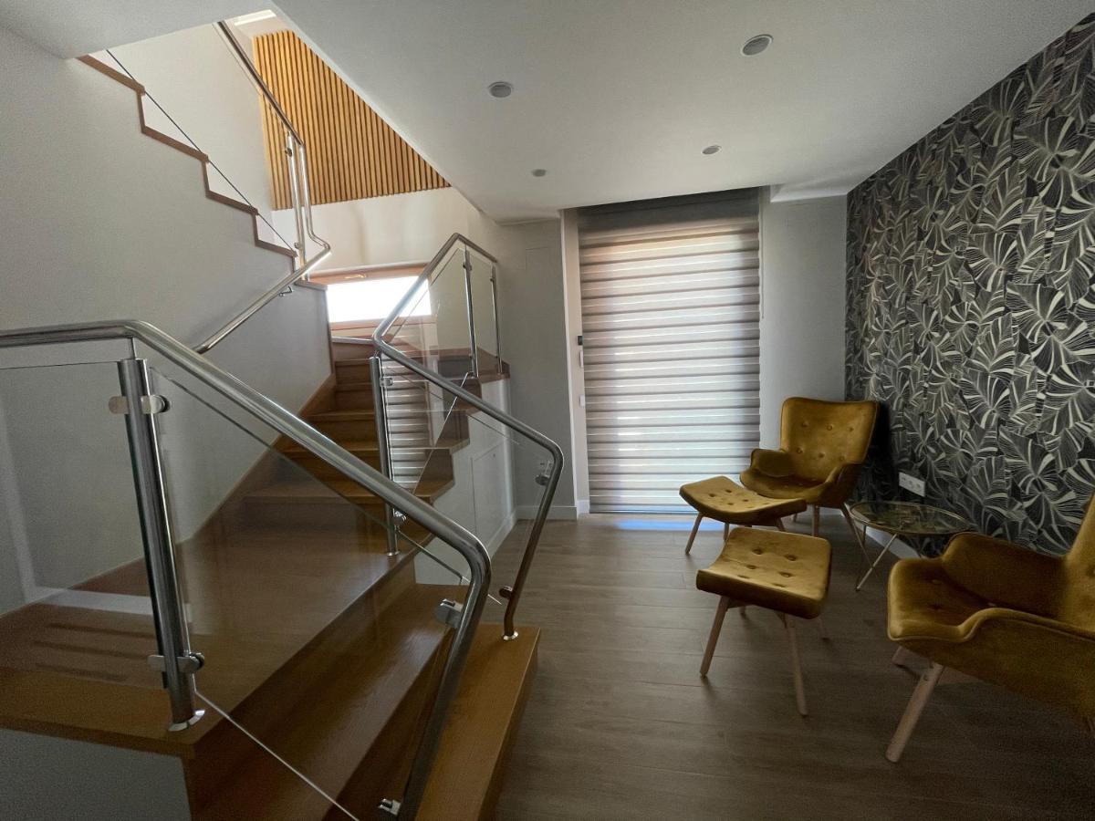 El Roble 9 Apartment อัสตอร์กา ภายนอก รูปภาพ